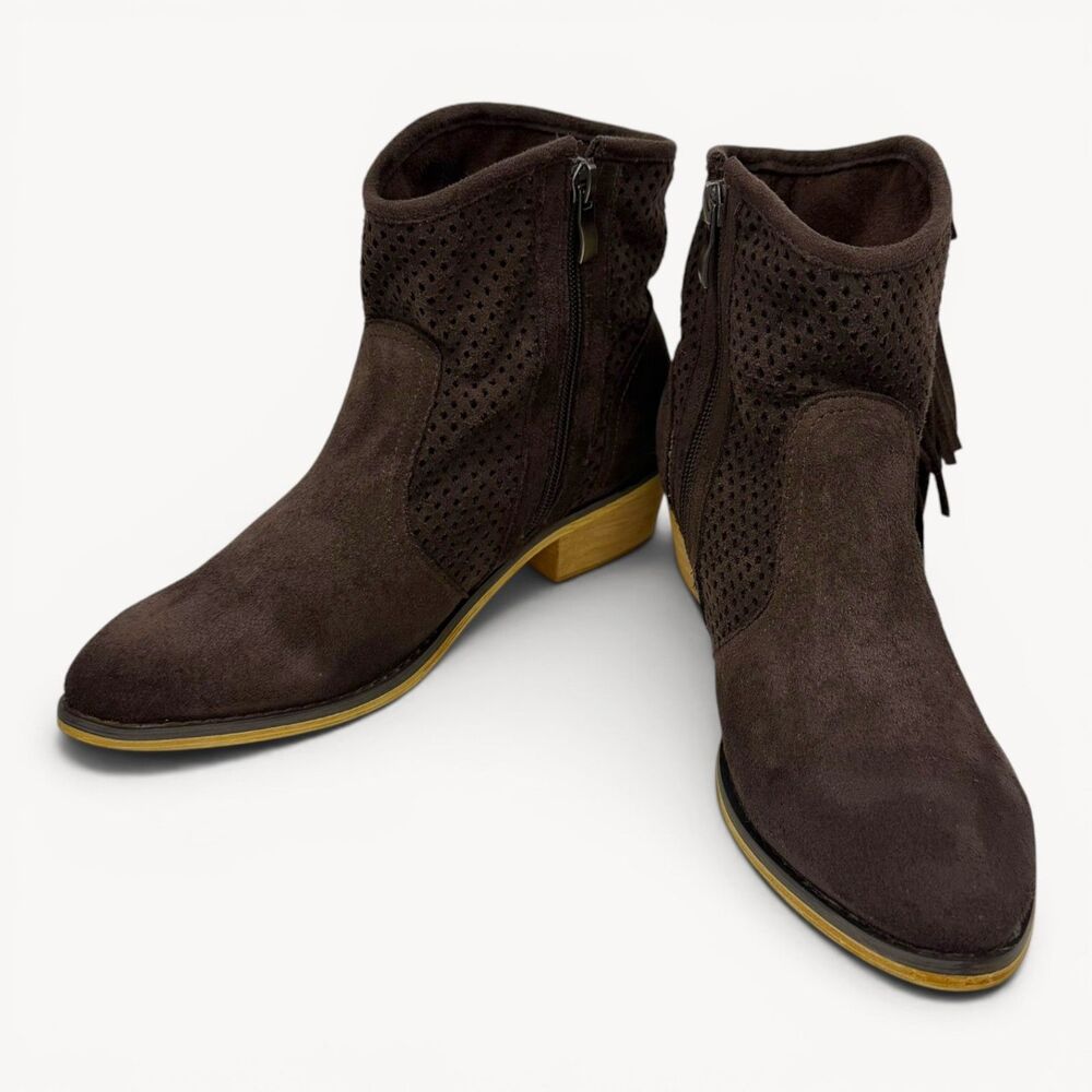 Mi.iM Womens Brown Perforated Suede Ankle Booties Side Zip Block Heel Size 8